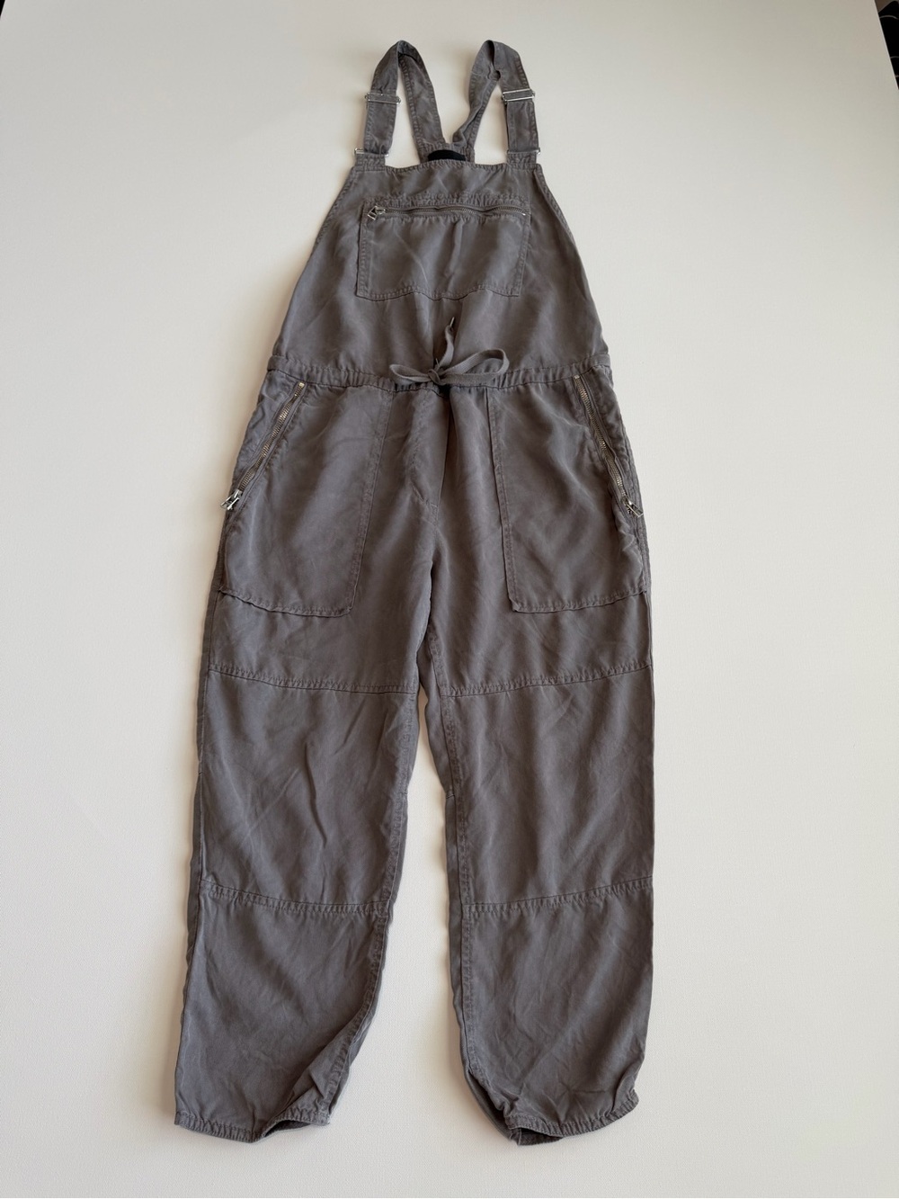 Wilfred Free Aritzia Overalls Grey Relaxed Fit XS Zip Pocket Drawstring Waist